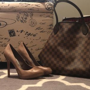 Dolce Vita Nude leather pumps size 8.5